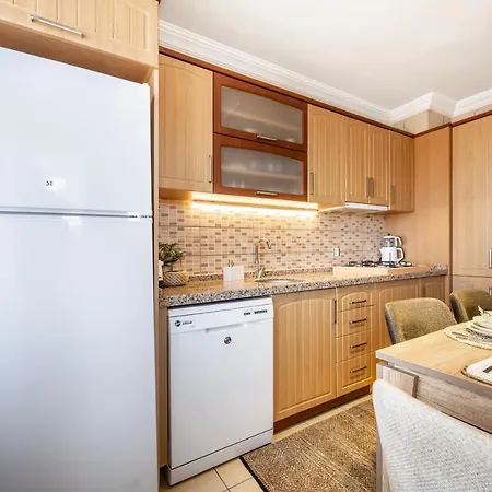 Apartment Perfect House Next To Sea In Heart Of