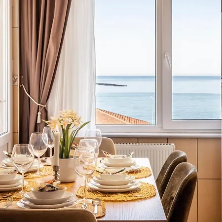 Apartment Perfect House Next To Sea In Heart Of *