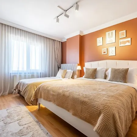 Apartment Perfect House Next To Sea In Heart Of