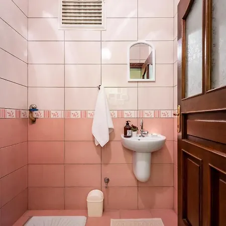 Perfect House Next To Sea In Heart Of Trabzon